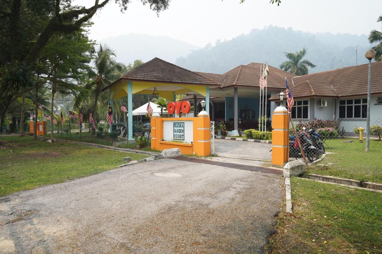 Oyo 44020 Kejora Garden Resort Kampong Pasir Bogak Exteriör bild